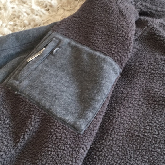 🧜🏻♀️ Under Armour Storm jacket/coat - Picture 2 of 3